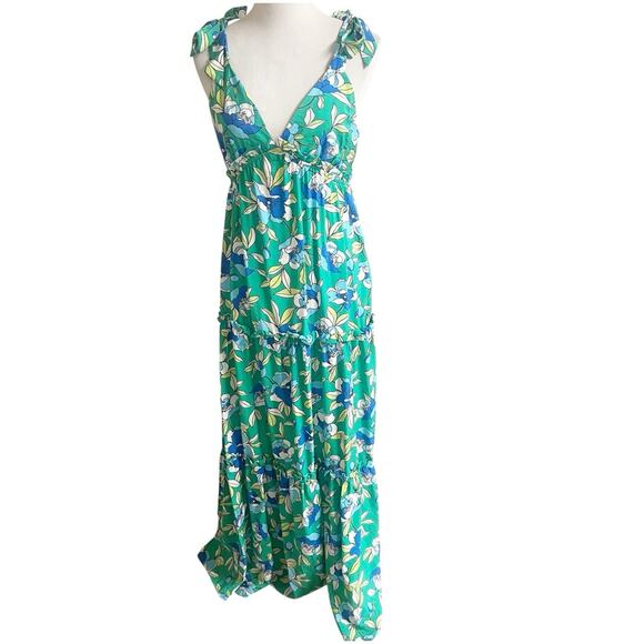 Monteau Dresses & Skirts - Monteau Los Angeles Floral Tiered Maxi Dress Green Size Large V-Neck Bohemian
